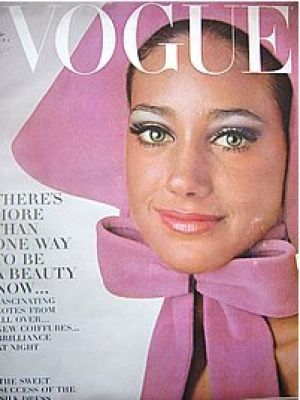 Vintage Vogue magazine covers - wah4mi0ae4yauslife.com - Vintage Vogue October 1965 - Marisa Berenson.jpg